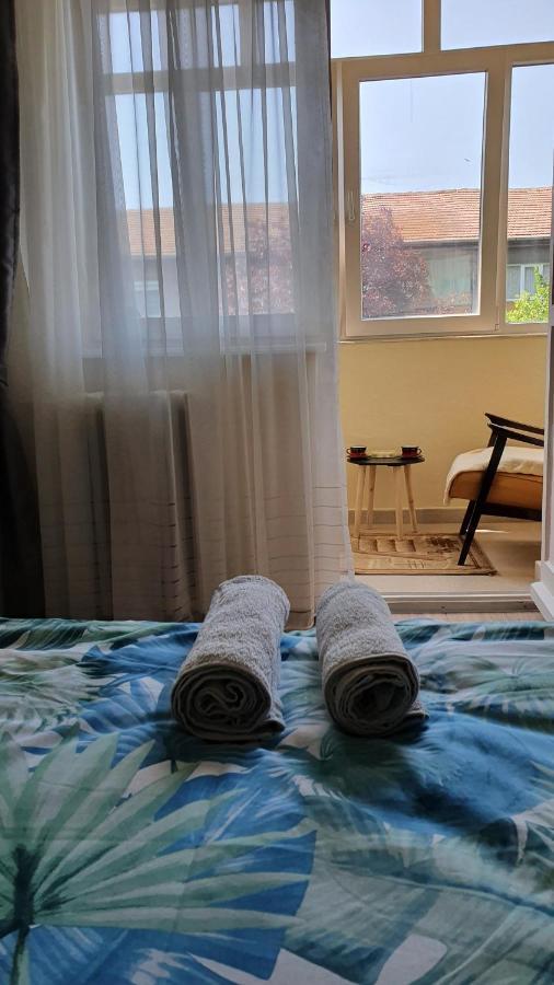 Apartament Estera Apartment Орадеа Екстериор снимка