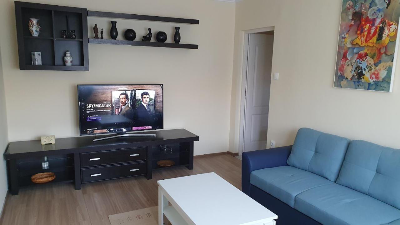 Apartament Estera Apartment Орадеа Екстериор снимка